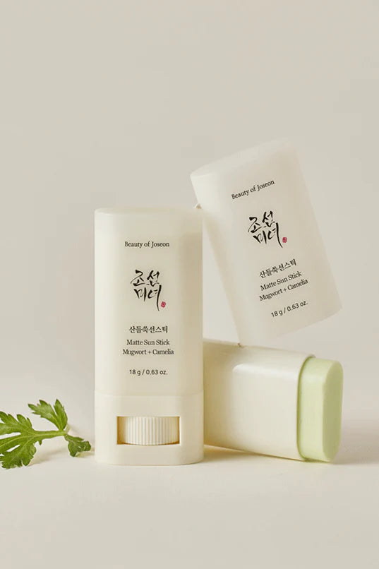 BEAUTY OF JOSEON - MATTE SUN STICK MUGWORT + CAMELIA SPF 50 PA++++ 18g