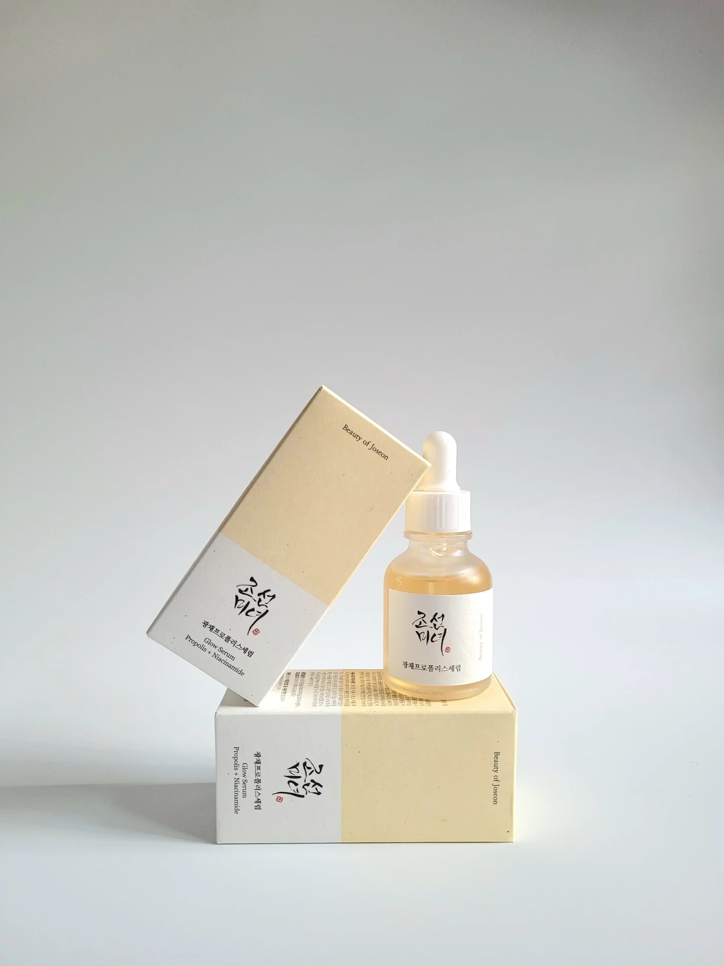 BEAUTY OF JOSEON - GLOW SERUM PROPOLIS + NIACINAMIDE