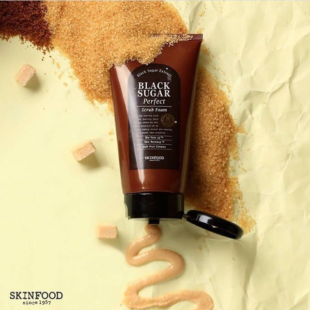 SKINFOOD - BLACK SUGAR PERFECT SCRUB FOAM 180g